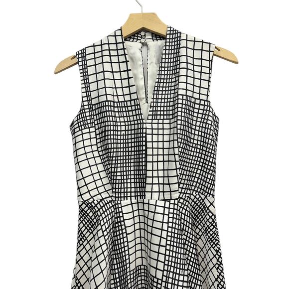 L.K. Bennett Sleeveless Fit & Flare Dress Black White Grid Print size 2 - Picture 5 of 6